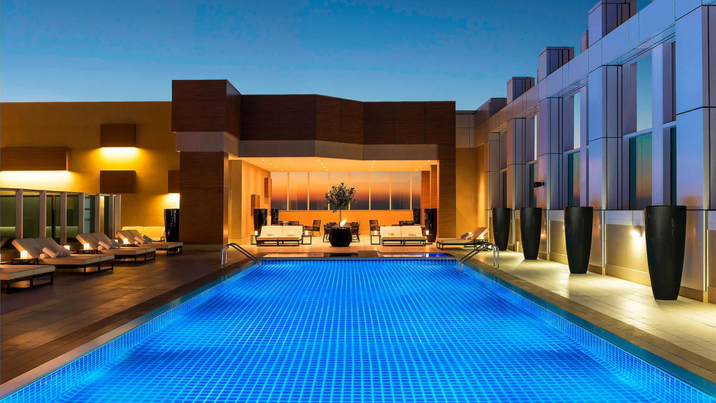Sheraton Grand Hotel izgled bazena.jpg