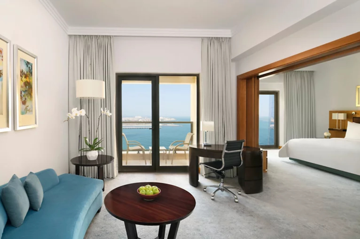 Movenpick Hotel Jumeirah Beach executive suite.jpg