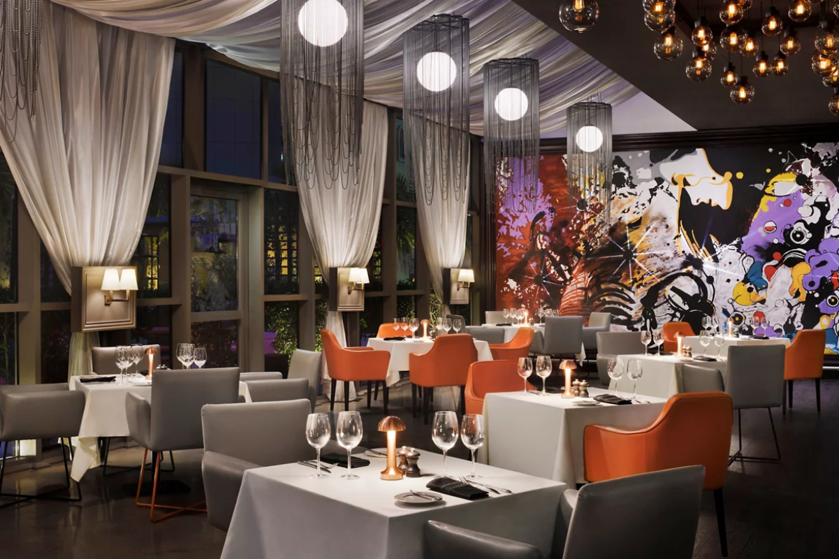 Movenpick Hotel Jumeirah Beach restoran.jpg