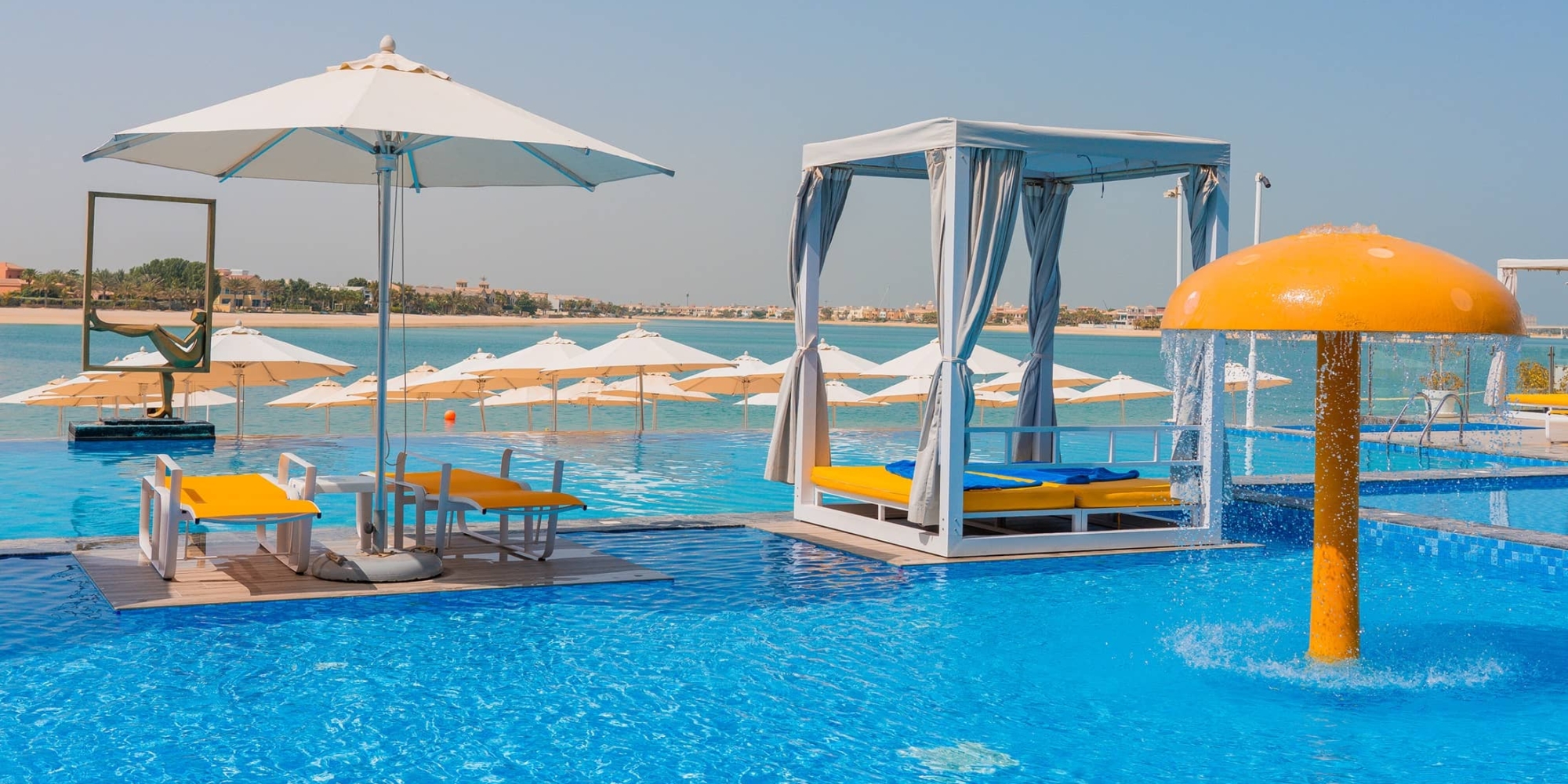 Royal Central Hotel & Resort The Palm bazen.jpg