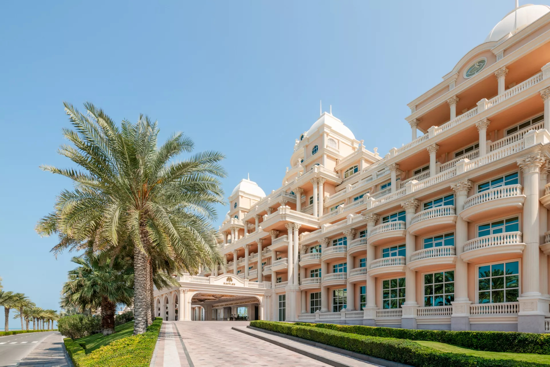 Raffles The Palm Dubai.jpg