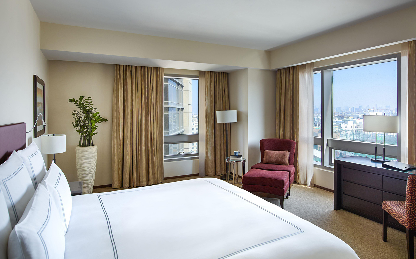 Swissotel Living Al Ghurair dvosoban apartman.jpg