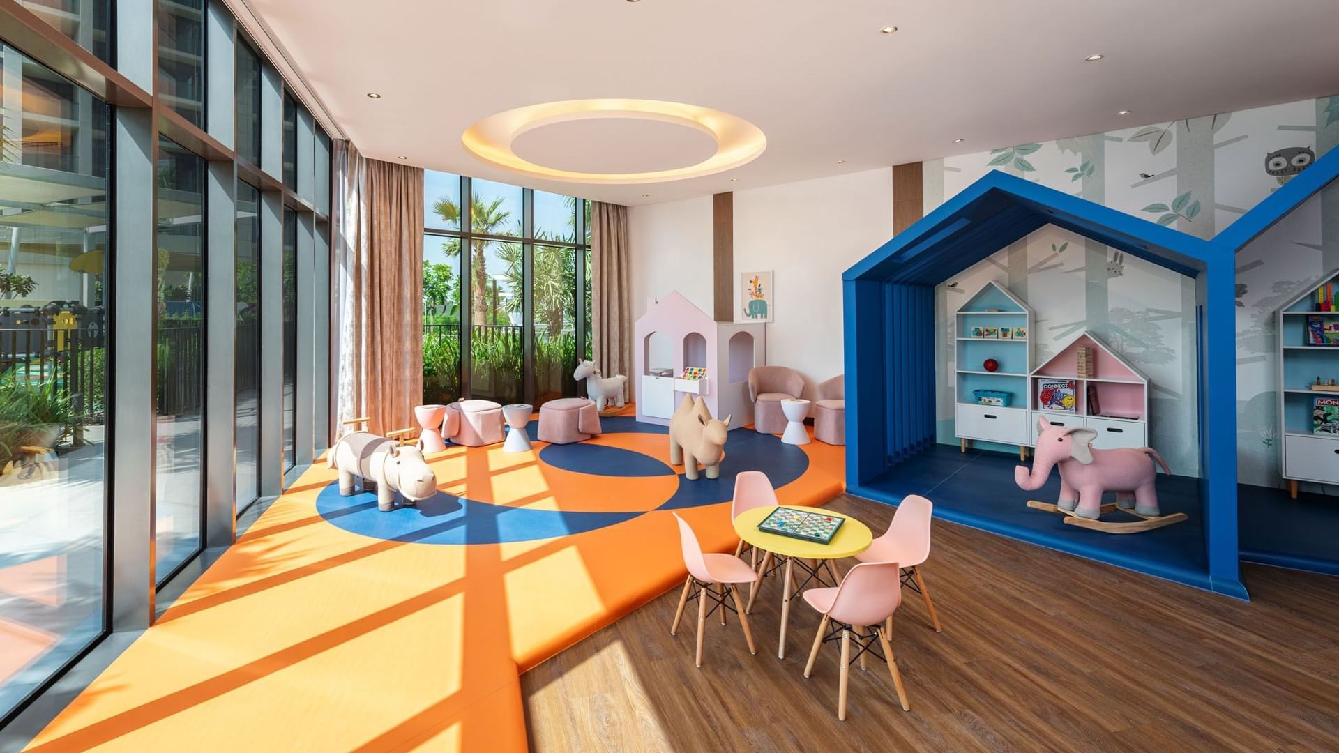 Damac Maison Aykon City Dubai dečiji klub.jpg