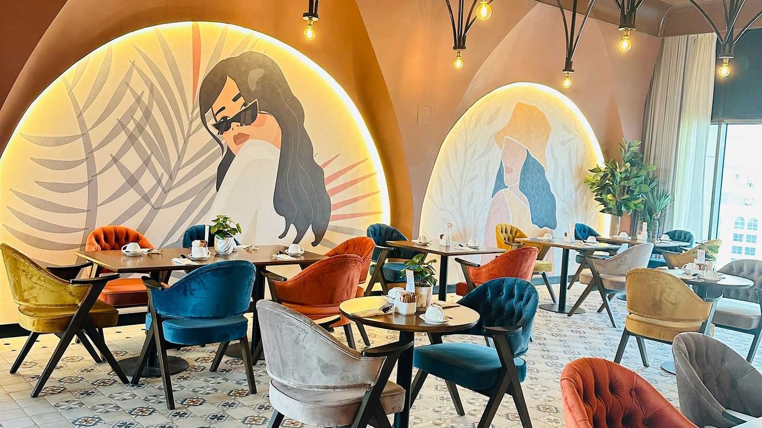 Damac Maison Aykon City Dubai restoran.jpg