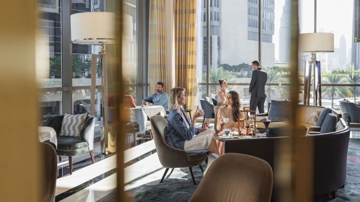 Four Seasons Hotel Dubai International Financial Centre salon.jpg