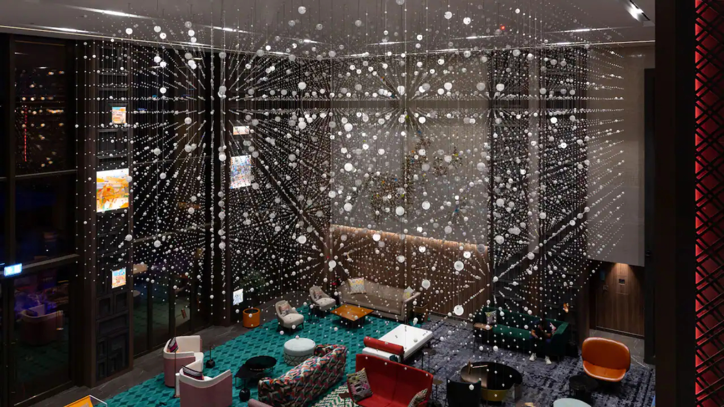Hyatt Centric Jumeirah Dubai lobi.jpg