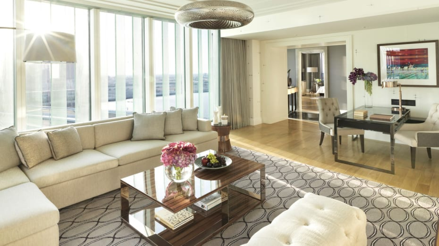 Four Seasons Hotel Abu Dhabi at Al Maryah Island apartman.jpg