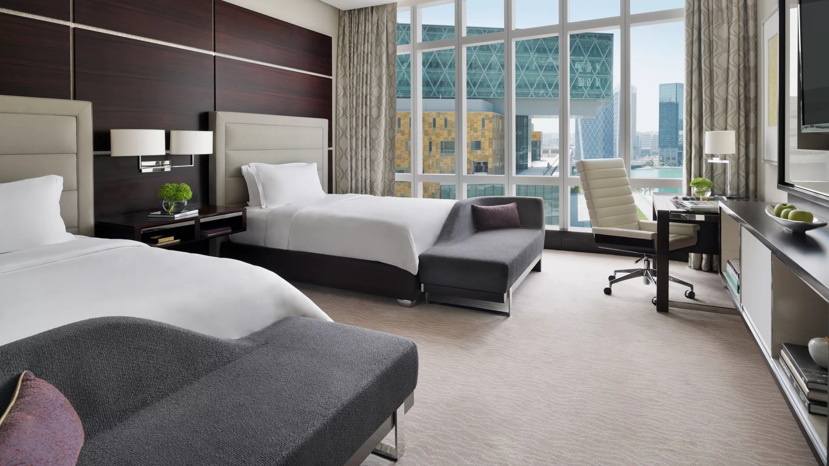 Rosewood Abu Dhabi executive room.jpg