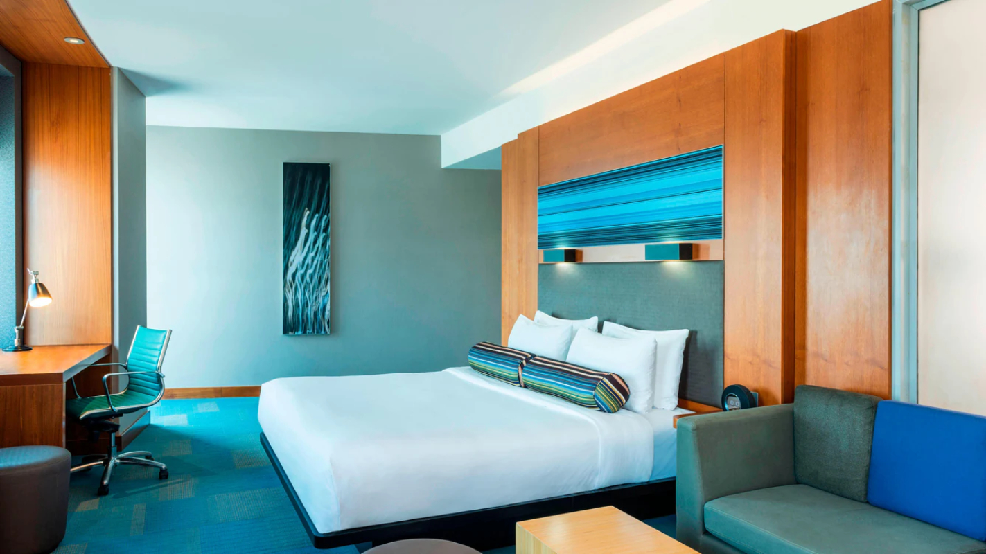 Aloft Abu Dhabi aloft soba izgled.jpg