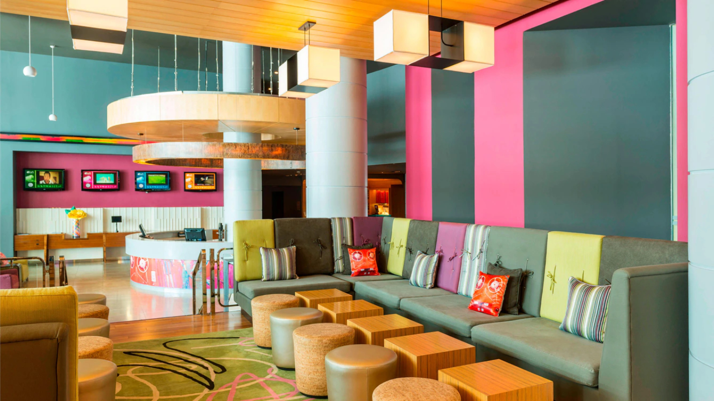 Aloft Abu Dhabi lobi.jpg