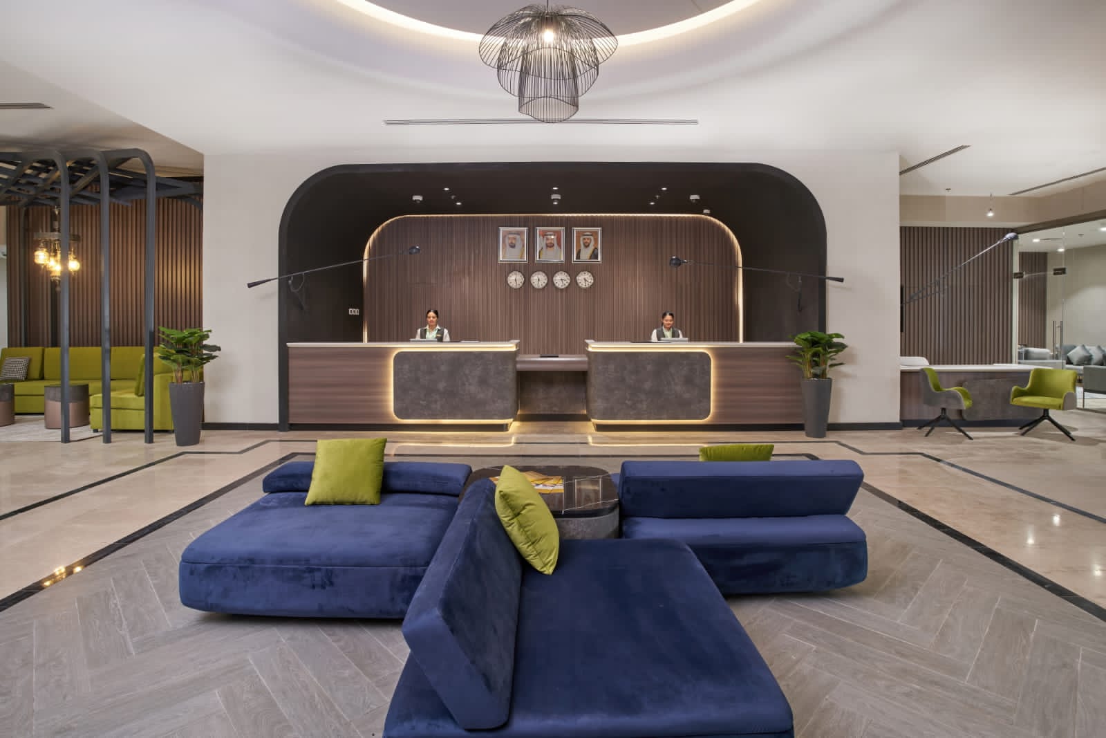 Holiday International Sharjah-Lobby.jpg