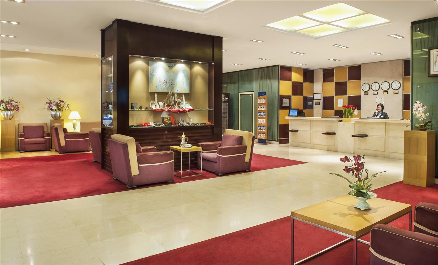 Golden Tulip Sharjah Hotel Apartments-Enterijer hotela.jpg