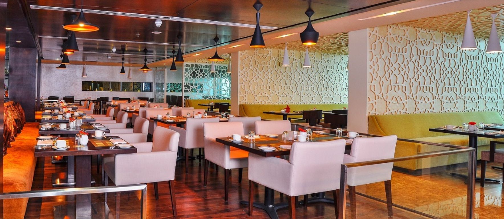 Copthorne Hotel Sharjah-Restoran.jpg