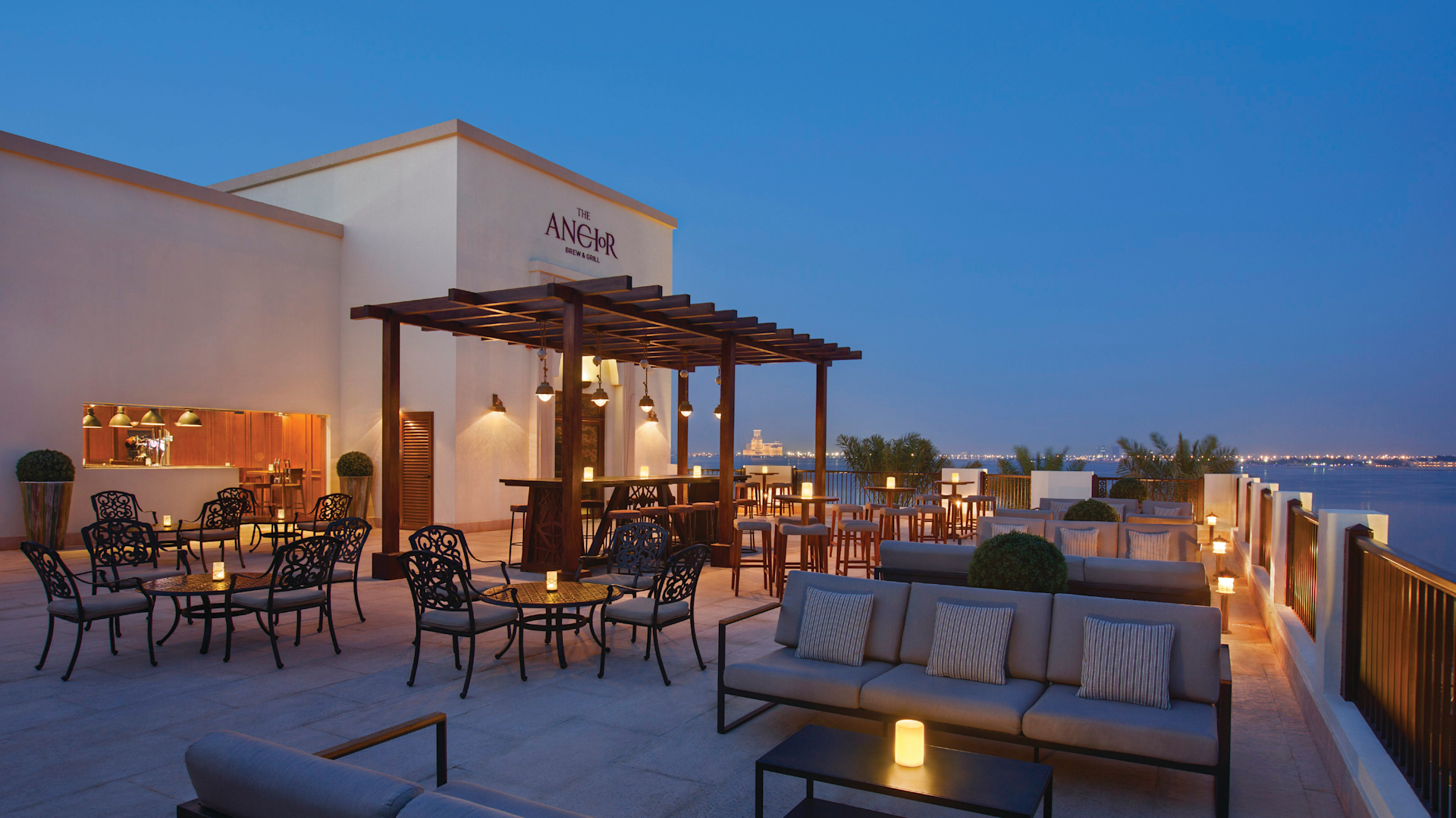 DoubleTree by Hilton Resort & Spa Marjan Island bar.jpg