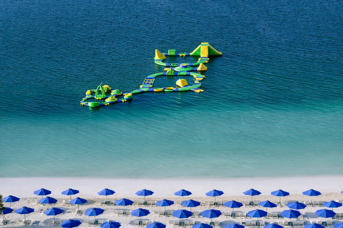 Movenpick Resort Al Marjan Island vodeni park.jpg