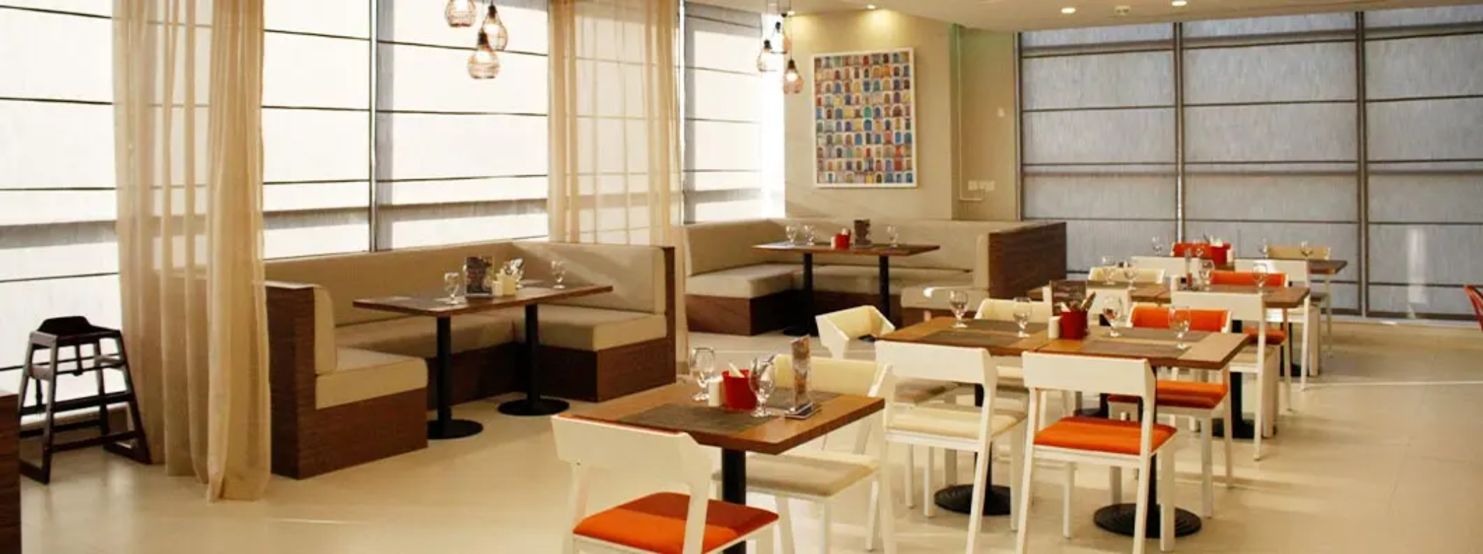 Citymax Hotel Ras Al Khaimah restoran.jpg