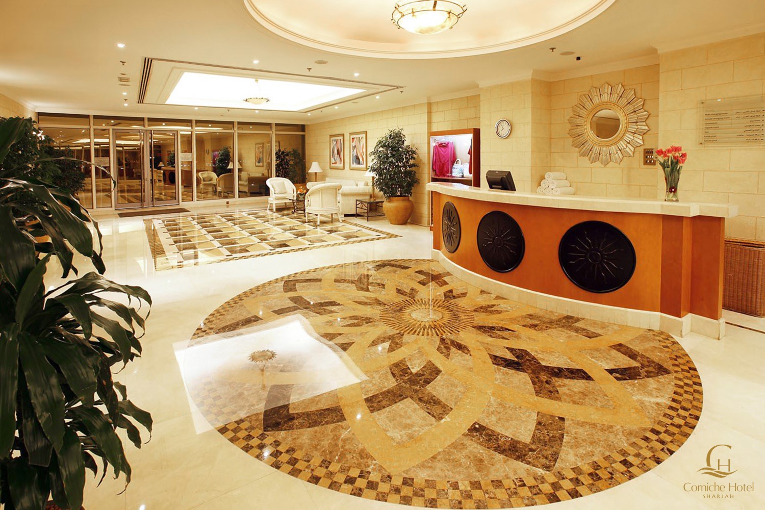 Corniche Hotel Sharjah-Recepcija.jpg