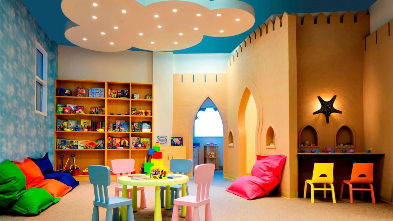 Sheraton Sharjah Beach Resort & Spa-Deciji klub.jpg
