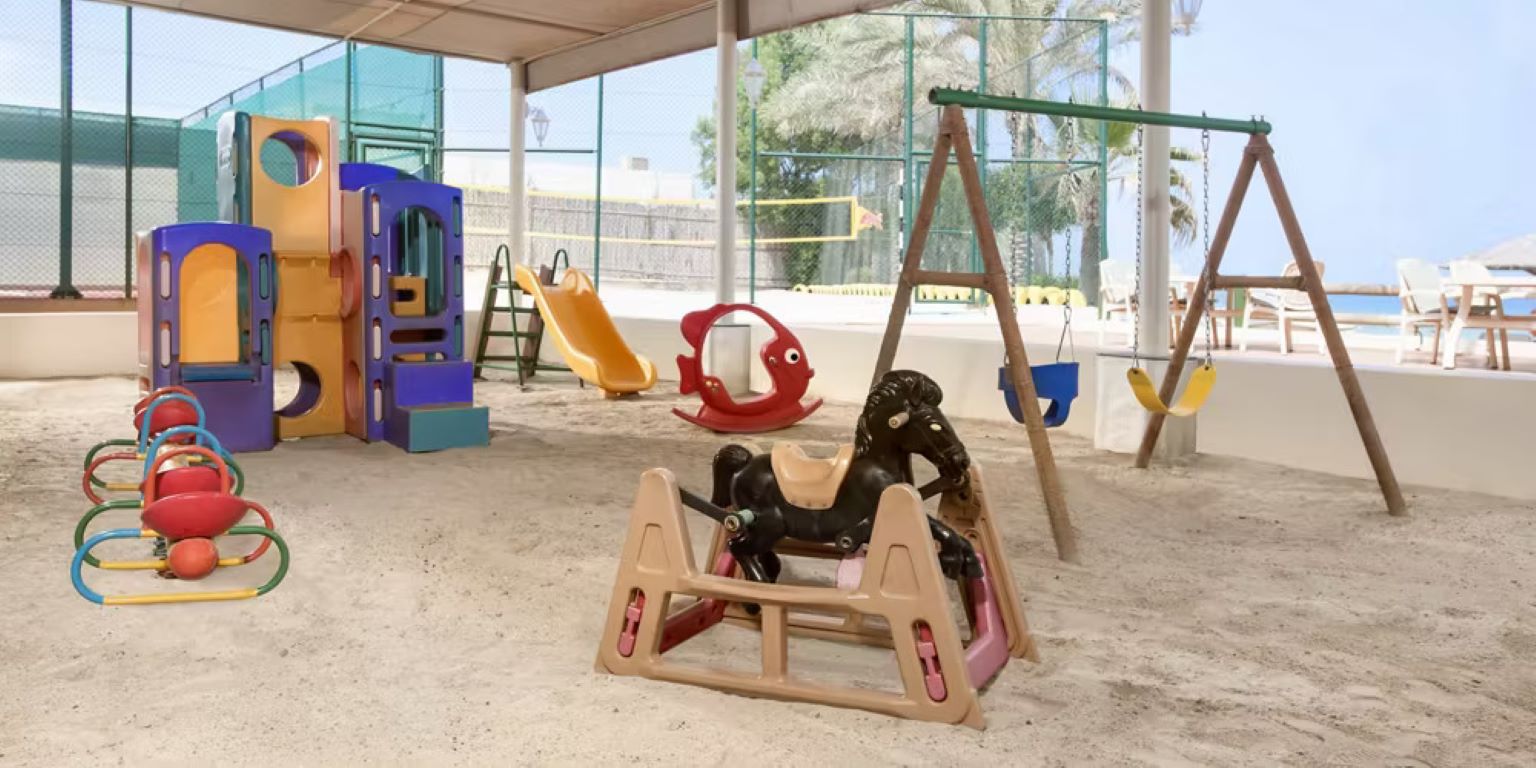 Occidental Sharjah Grand-Decije igraliste.jpg