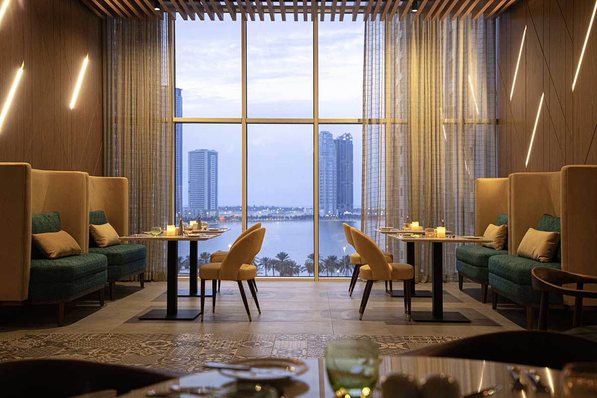 Pullman Sharjah Hotel-Restoran.jpg