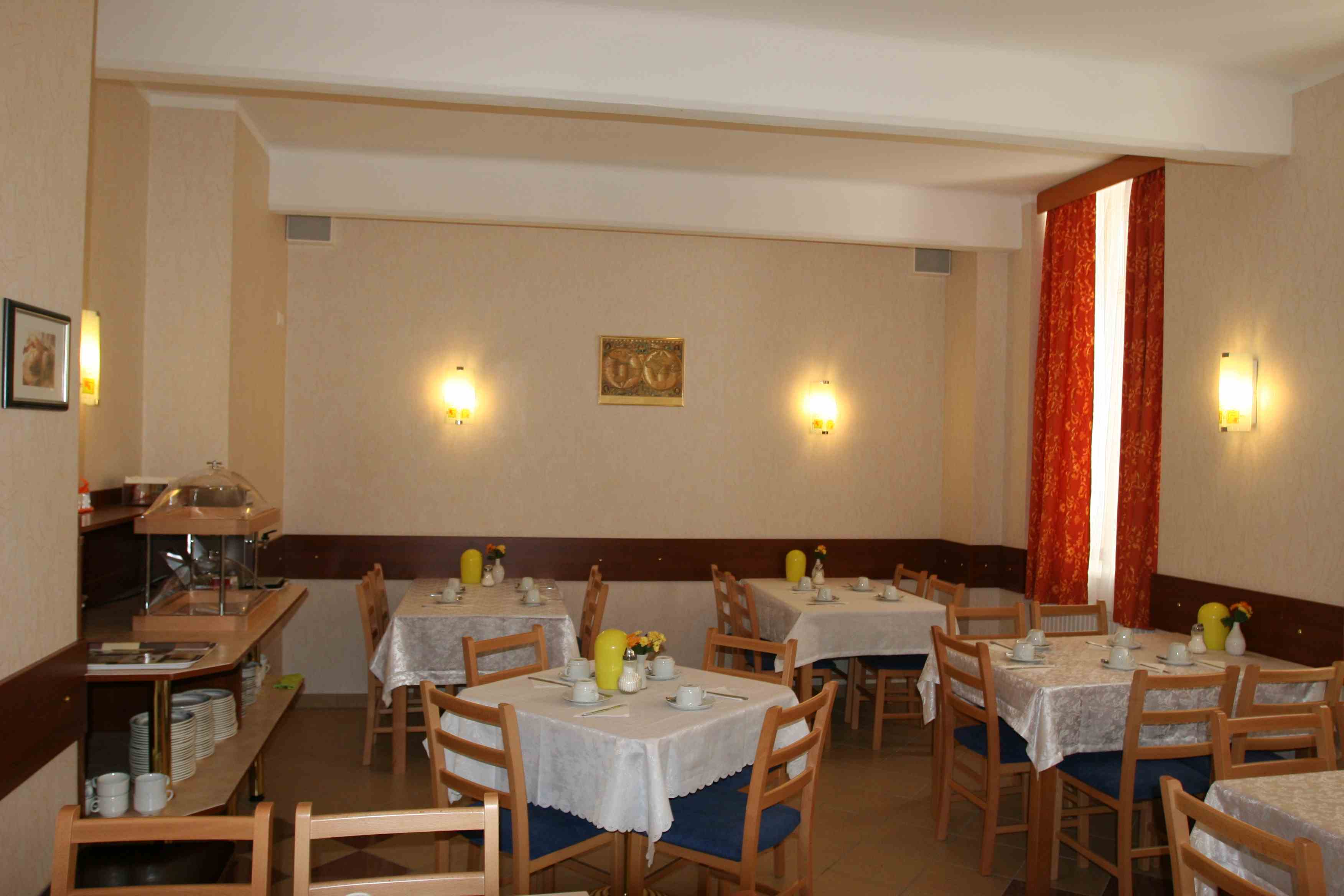 Hotel Terminus Vienna-Restoran.jpg