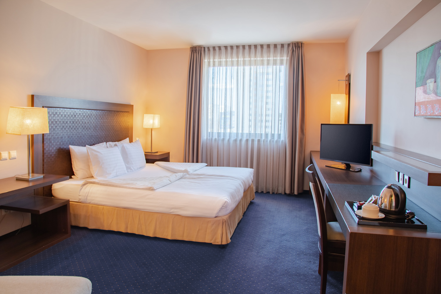 Hotel Metropolitan Sofia-Standardna soba.jpg