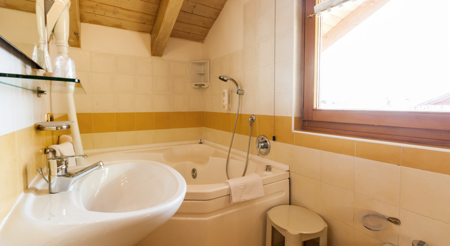 Hotel Delle Alpi kupatilo