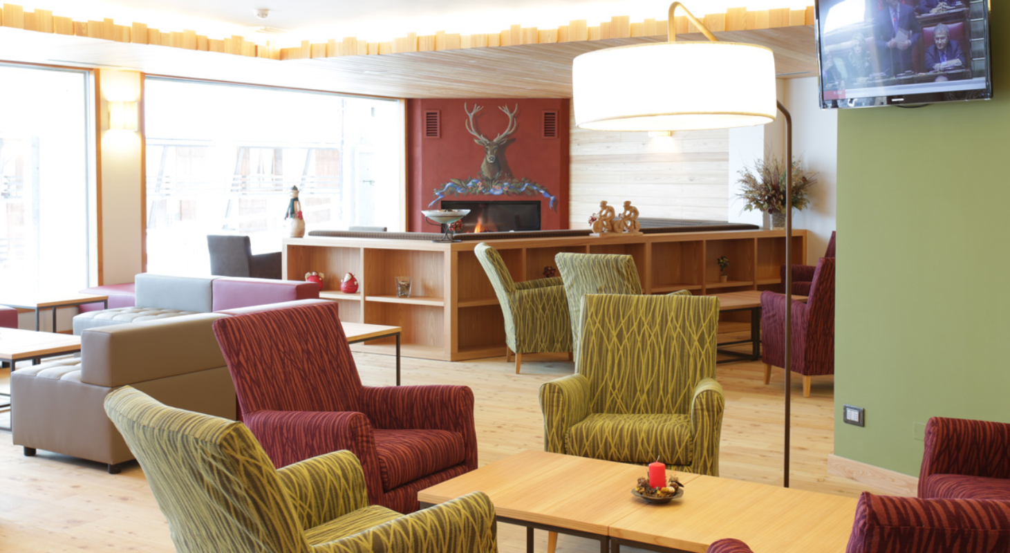 Hotel Delle Alpi lounge bar