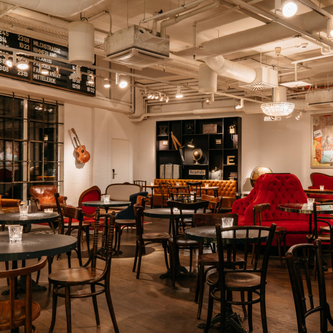 Ruby Lissi Hotel Vienna izgled bara.jpg