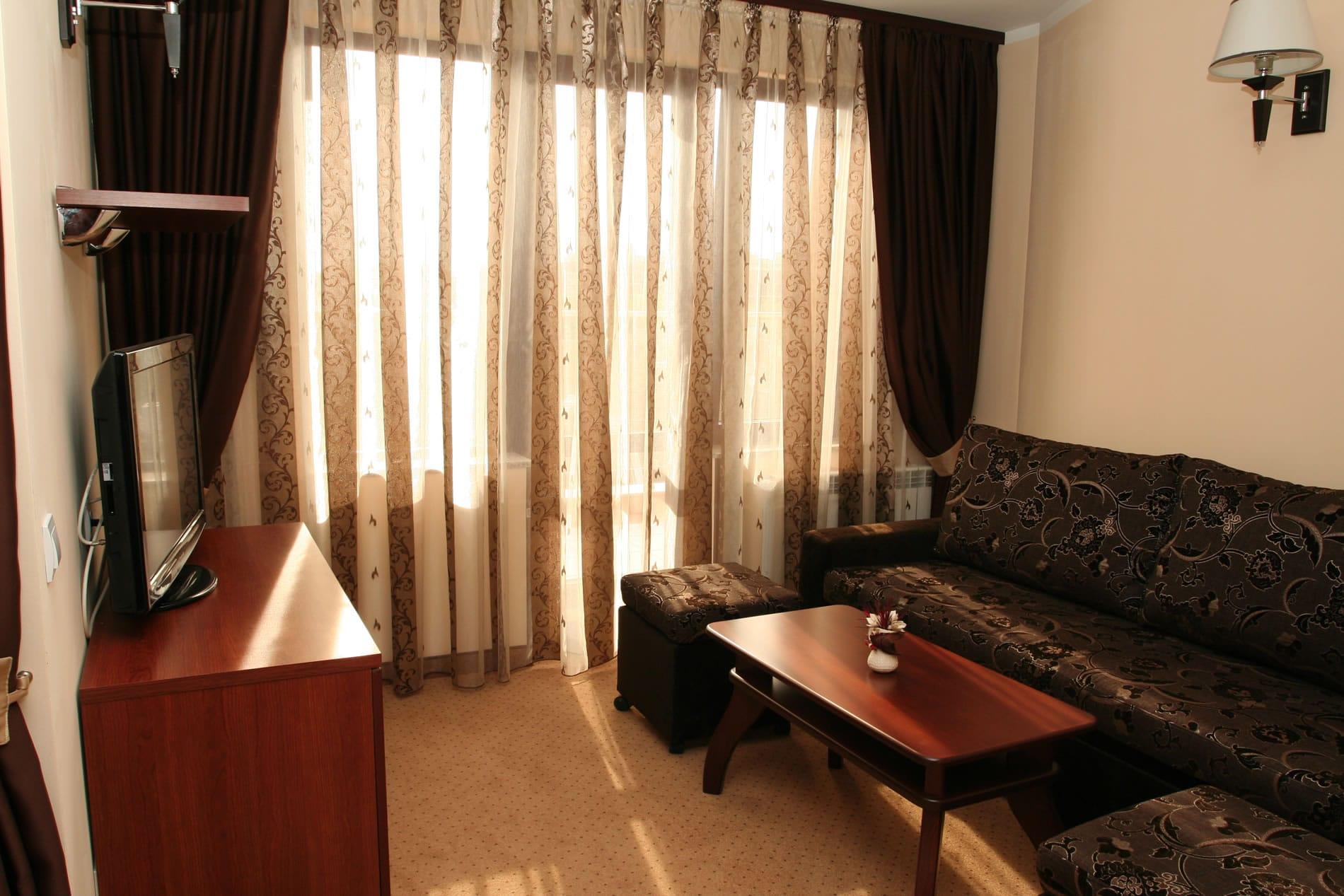 Favorit Hotel-Bussines suite.jpg
