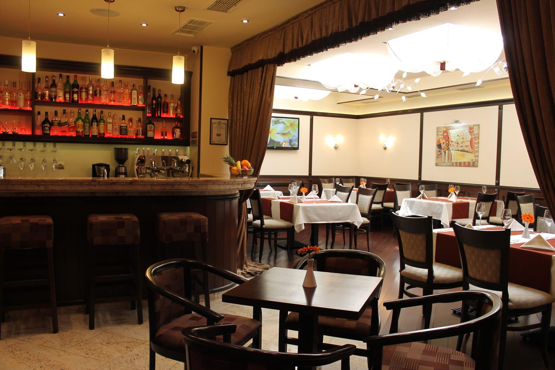 Favorit Hotel-Restoran.jpg