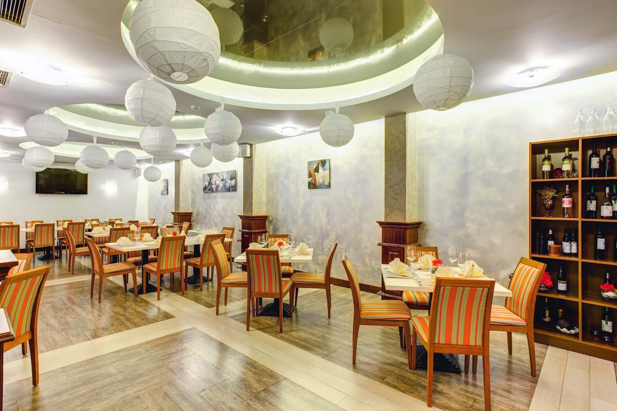 Budapest Hotel-Restoran.jpg