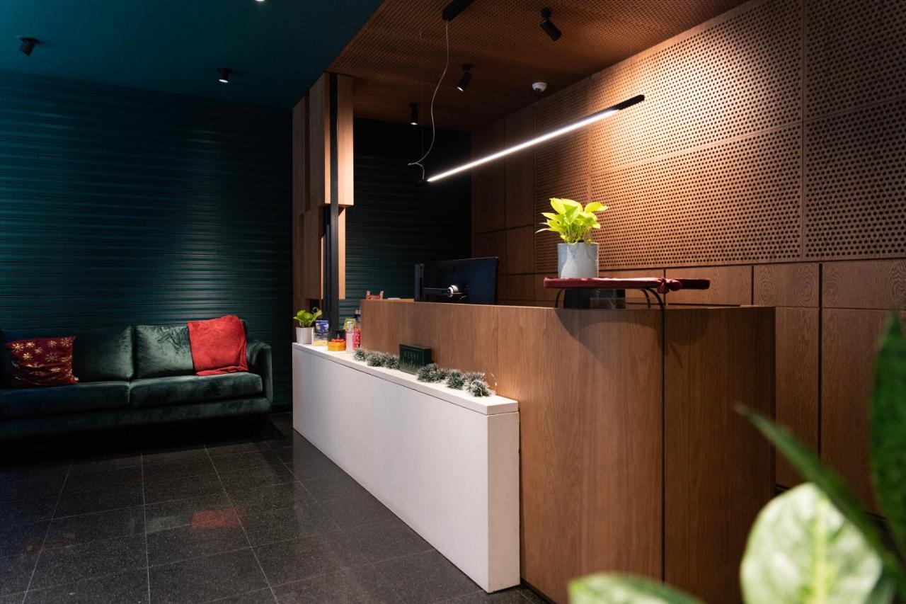 Hotel St George-Lobby.jpg