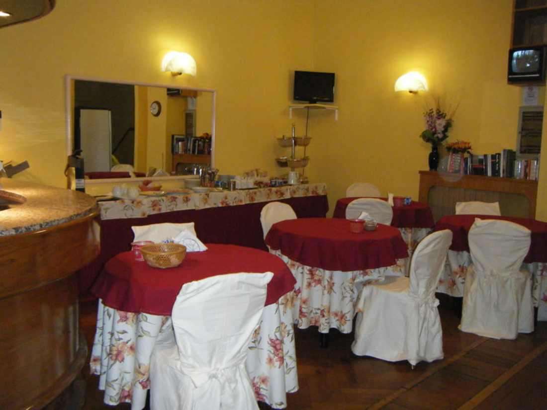 Hotel Lombardia restoran.jpg