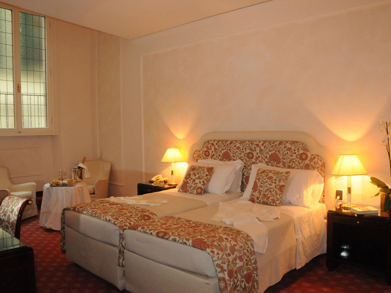 Hotel De la Ville family suite.jpg