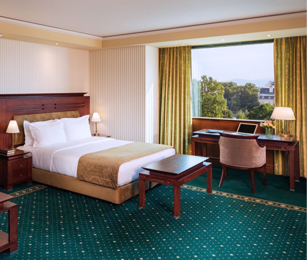 Grand Hotel Sofia-Executive soba.jpg