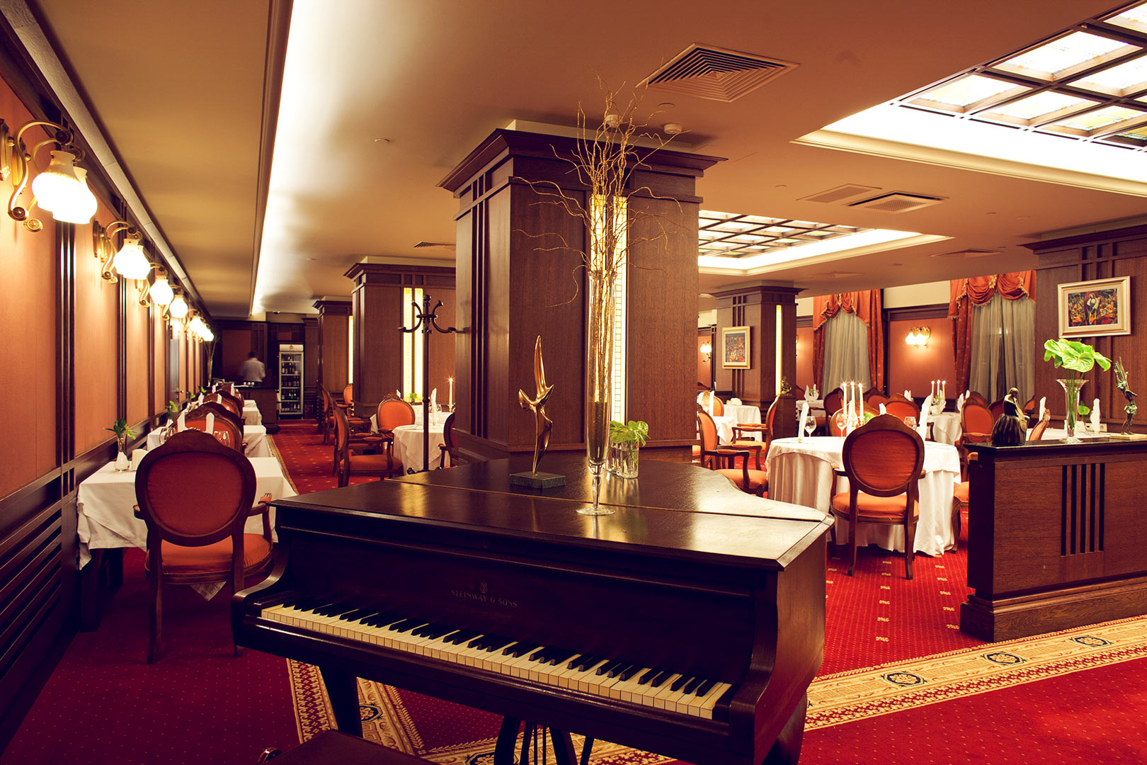 Grand Hotel Sofia-Restoran.jpg