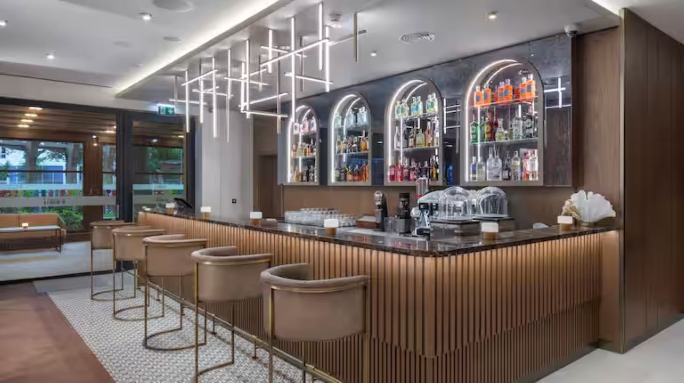 Doubletree by Hilton Plovdiv Centre-Lobby bar.jpg