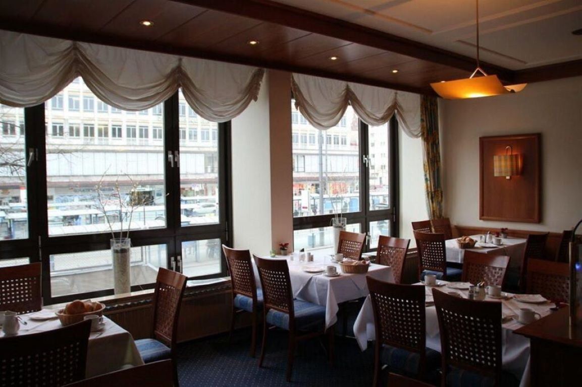 Hotel Daniel-Restoran.jpg