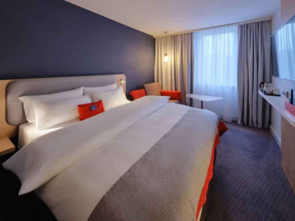 Holiday Inn Express Berlin City Centre-Porodicna soba.jpg