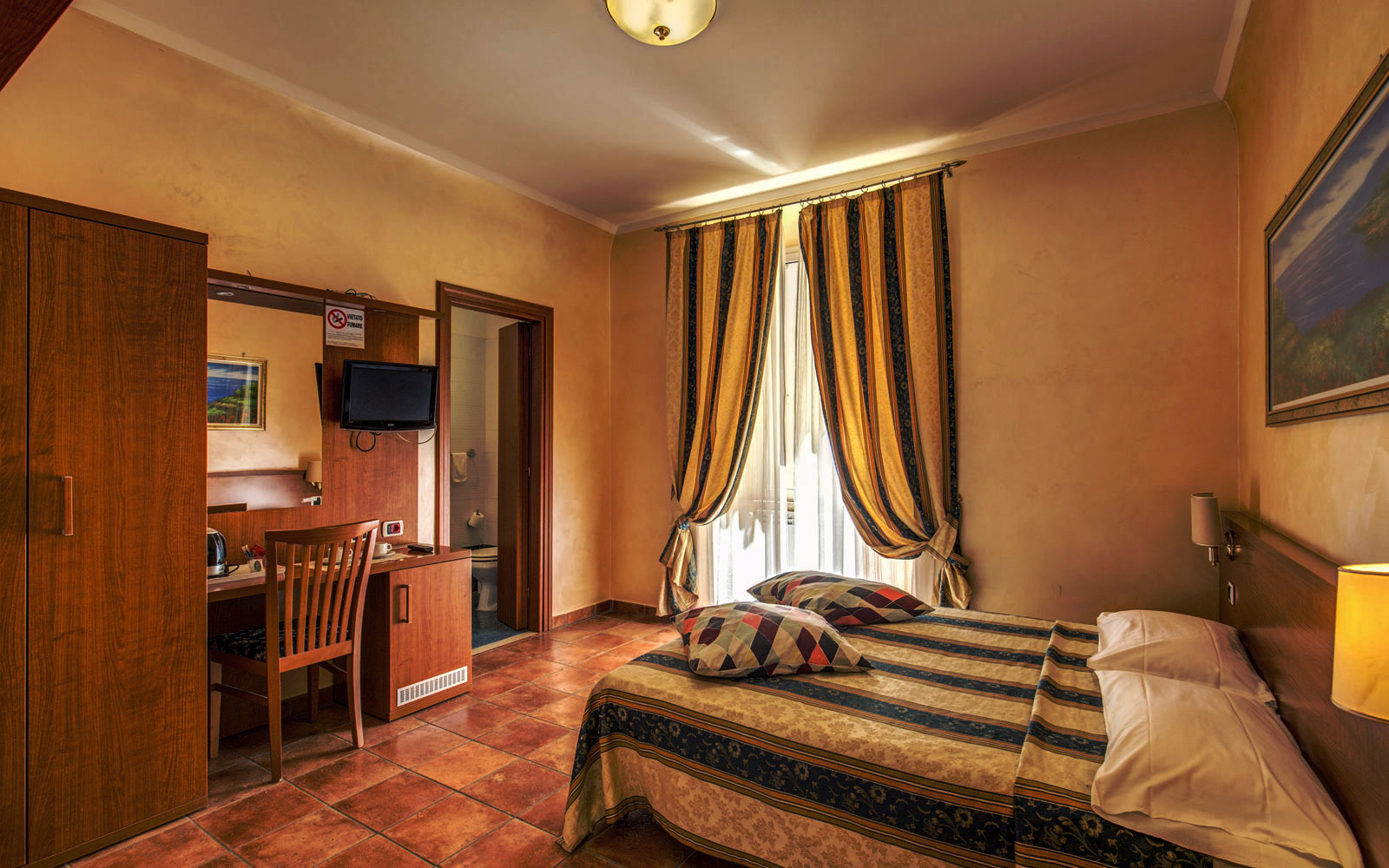 Hotel Maryelen-Standardna soba.jpg