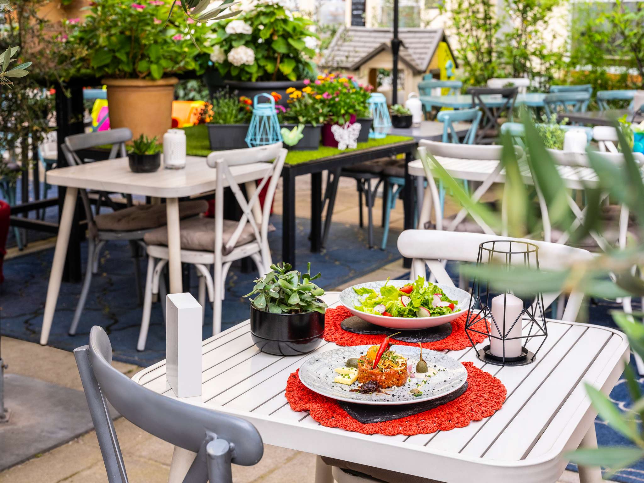 Novotel Wien City Hotel-Basta restorana.jpg