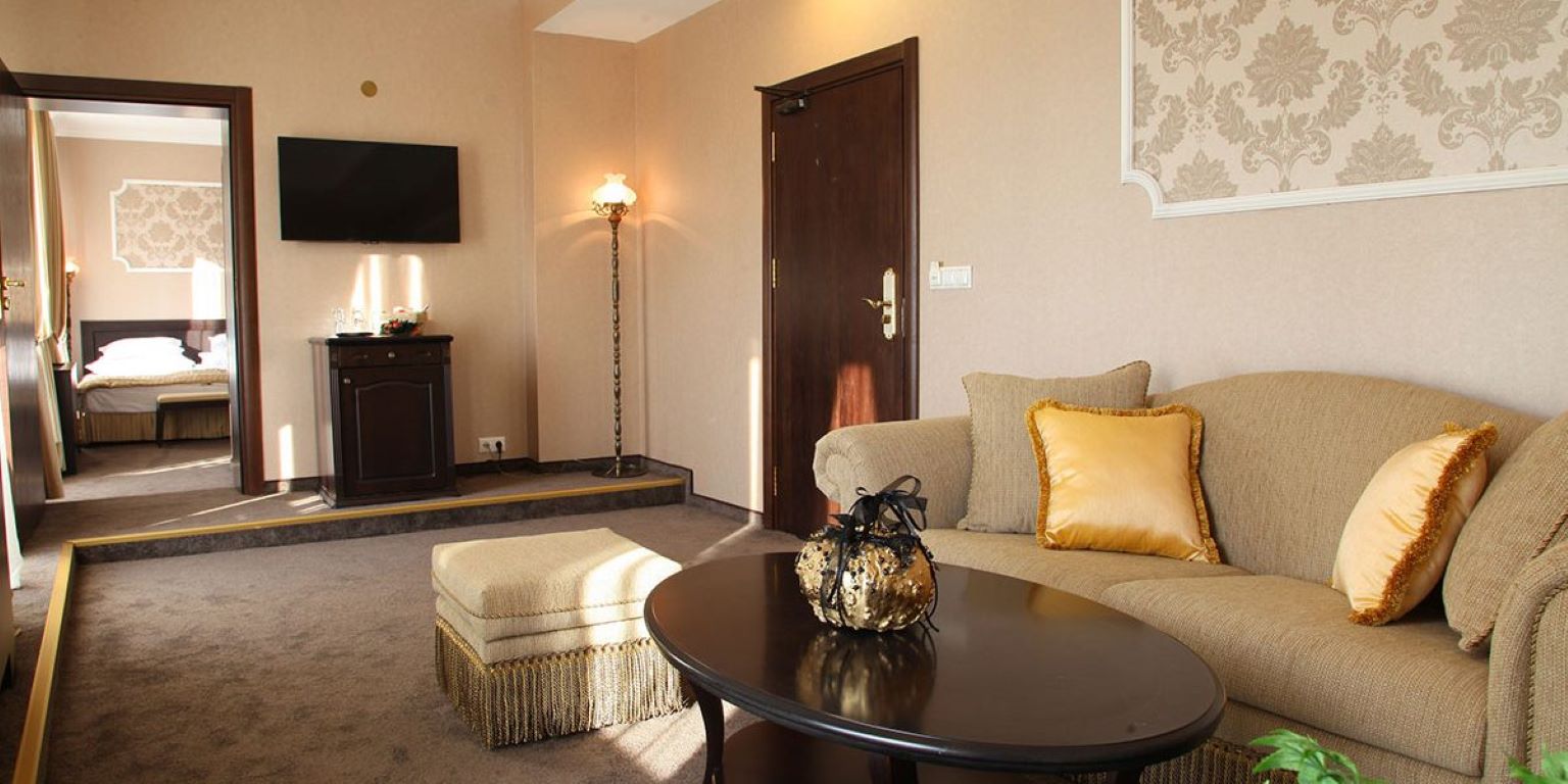 Strimon Garden Medical SPA Hotel-Suite.jpg