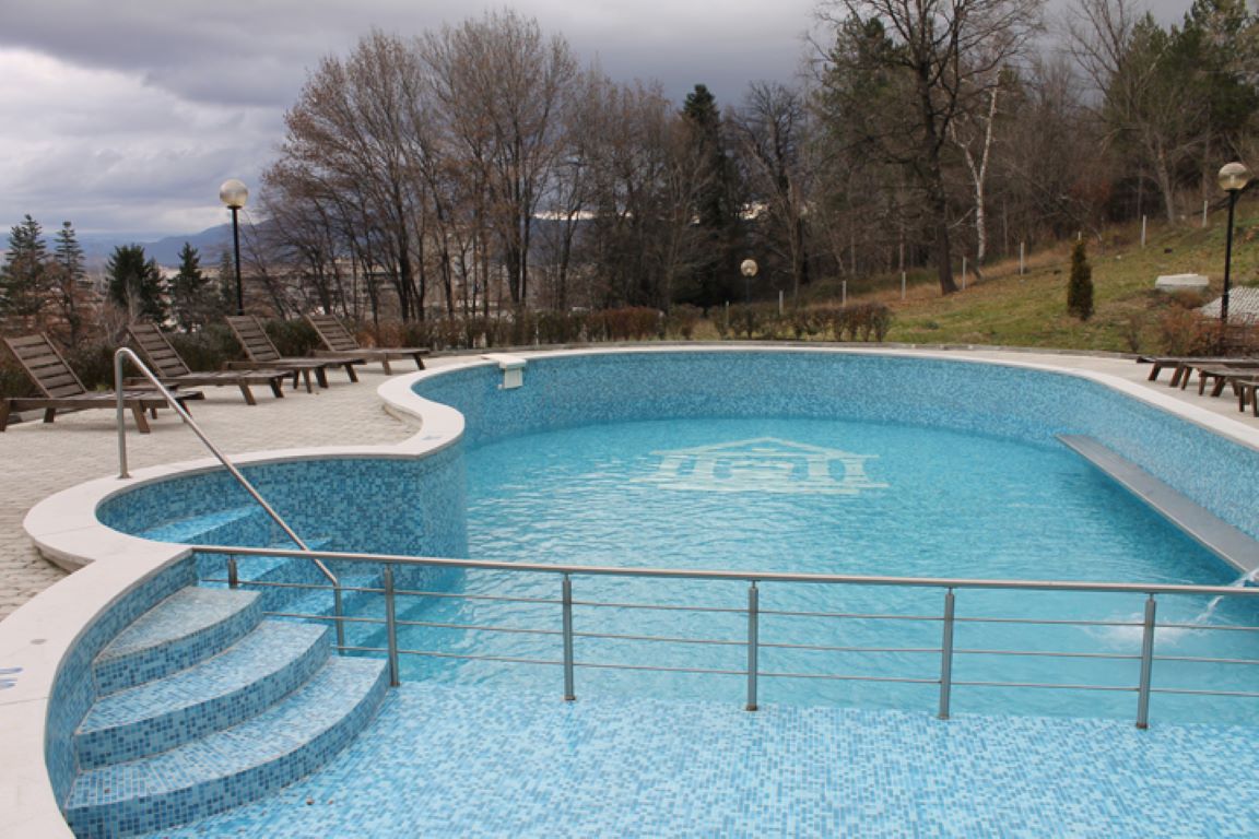 Park Hotel Kyustendil-Bazen.jpg