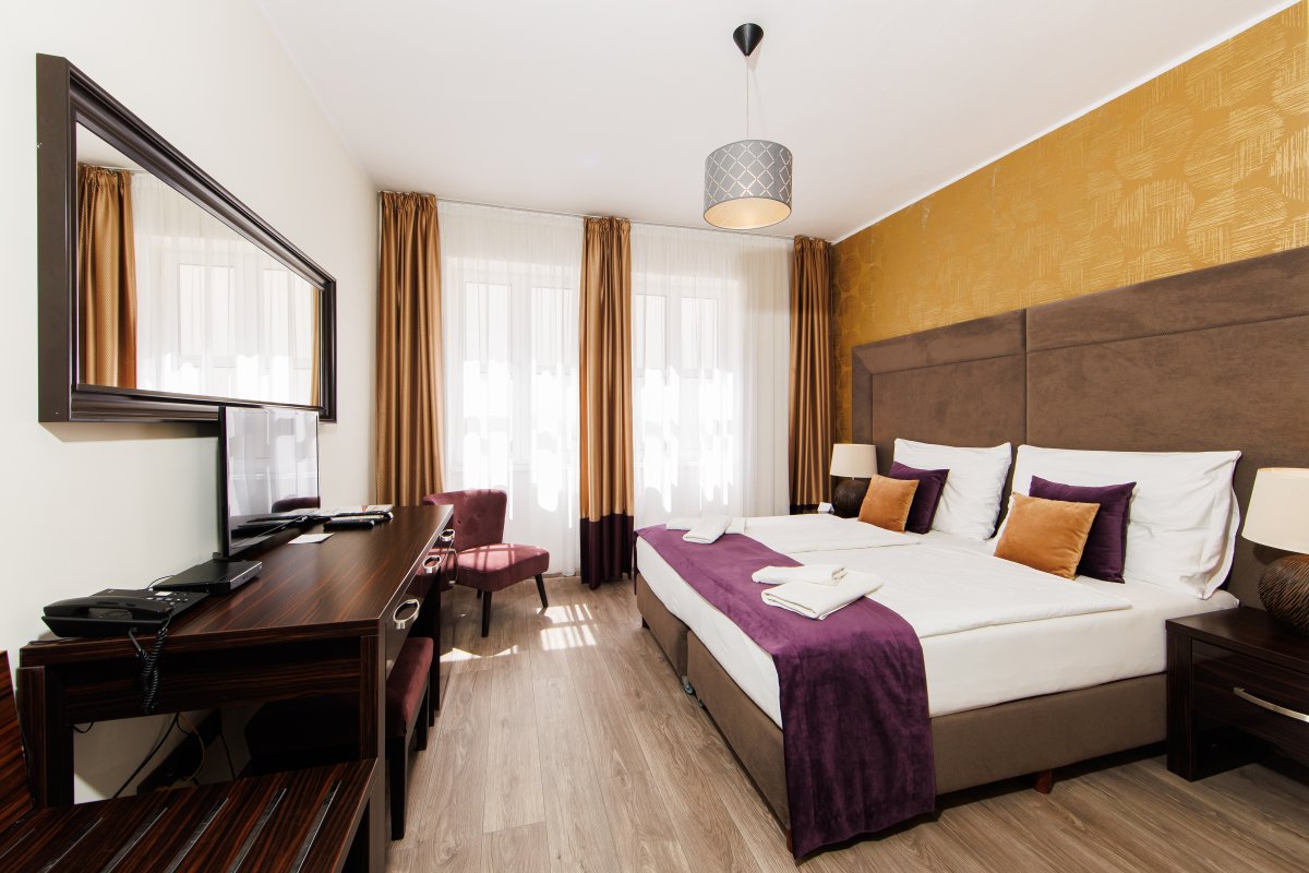 Aplend City Hotel Perugia-Classic soba.jpg