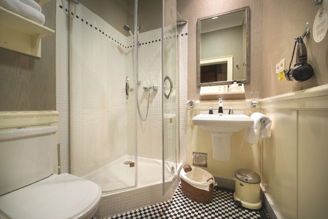 Marrlo's Boutique Hotel-Kupatilo.jpg