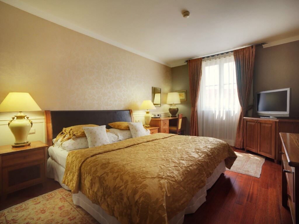 Marrlo's Boutique Hotel-Premium soba.jpeg