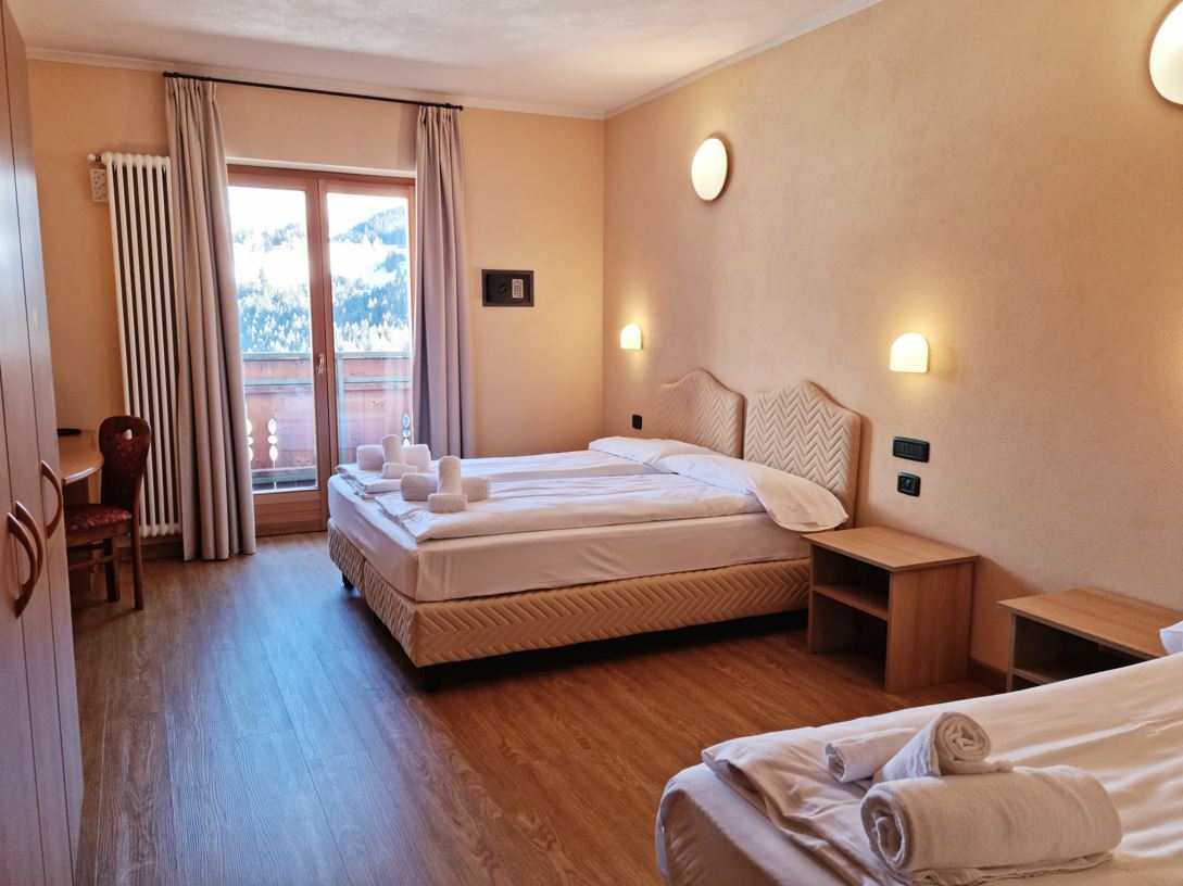 Hotel San Carlo trokrevetna soba