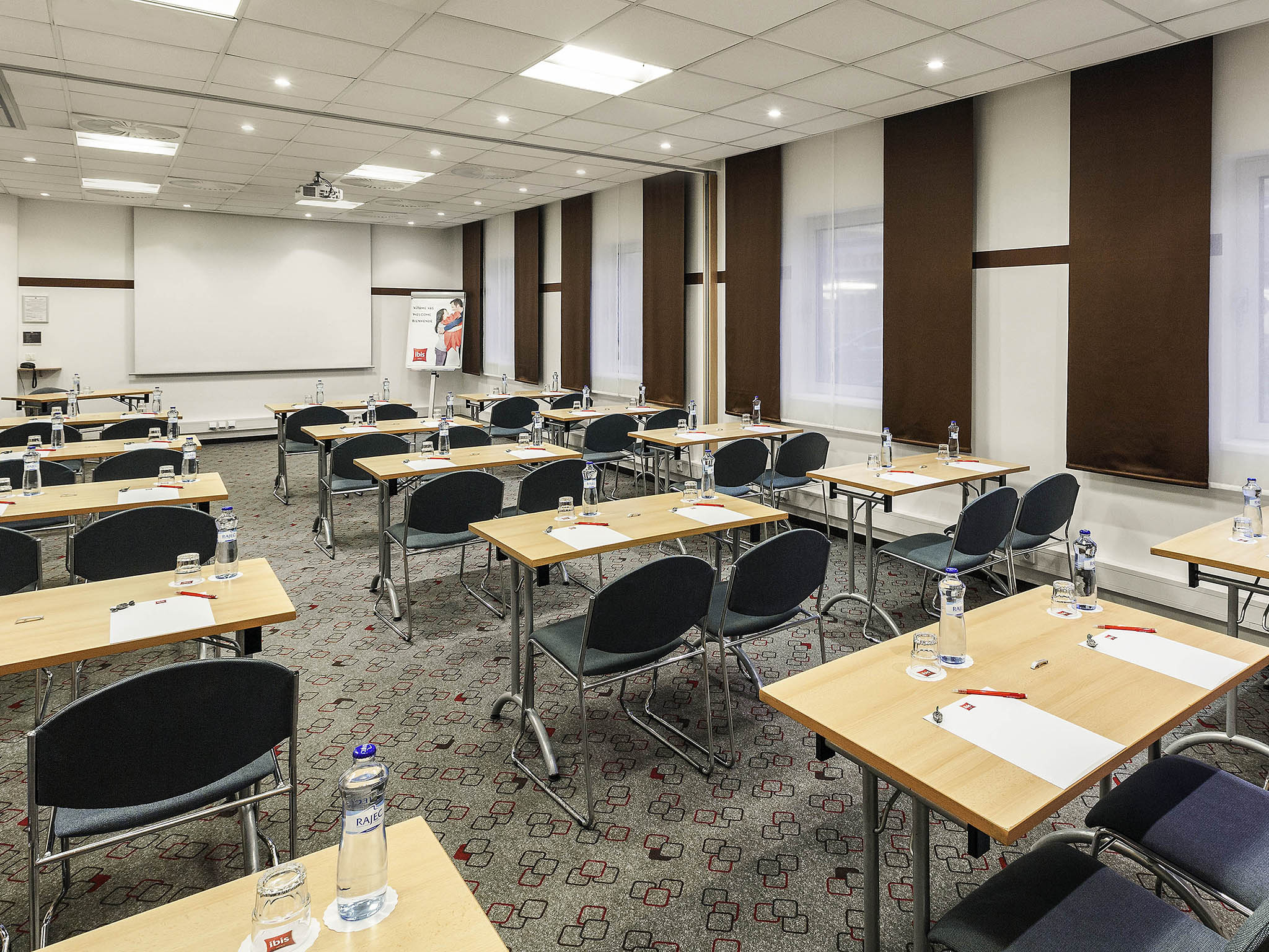 Hotel Ibis Praha Mala Strana-Sala za sastanke.jpg