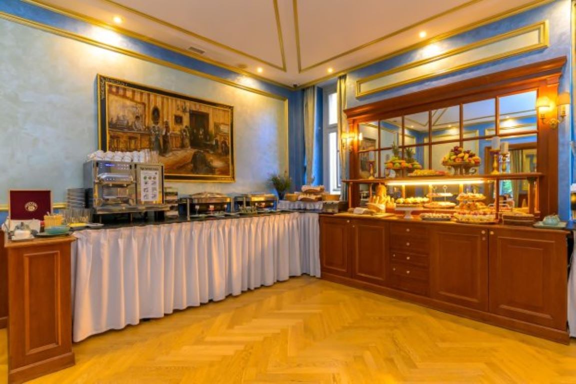 Hotel Kinsky Fontain-Restoran.jpg